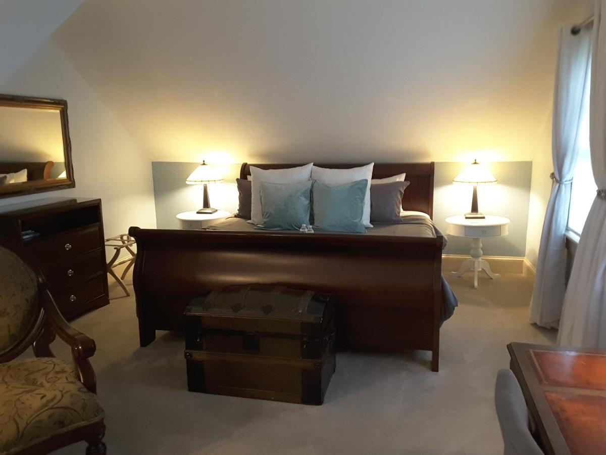 North Lodge On Oakland Bed And Breakfast แอชวิลล์ ภายนอก รูปภาพ