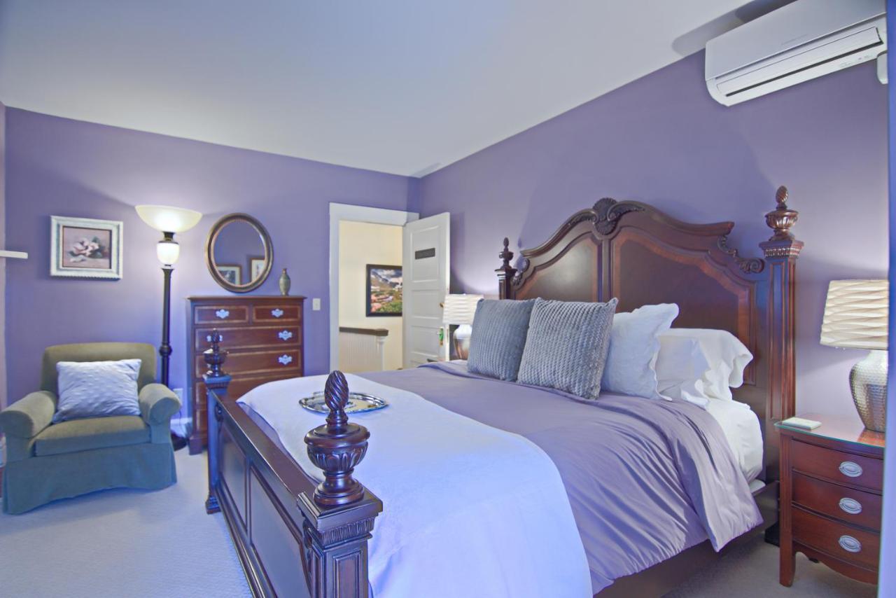 North Lodge On Oakland Bed And Breakfast แอชวิลล์ ภายนอก รูปภาพ